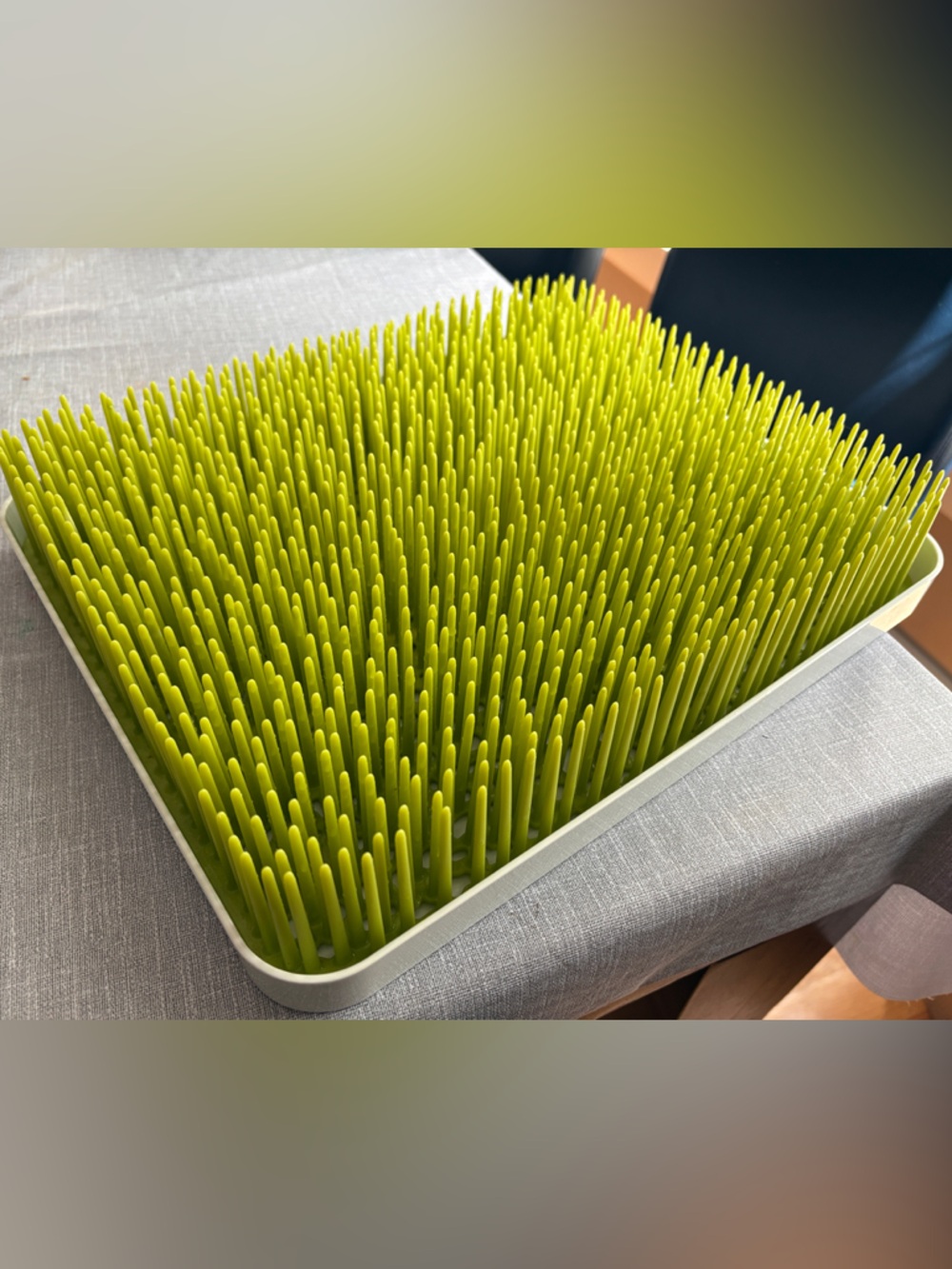 Grass-Style Baby Bottle Drying Rack - Bright Lime Green